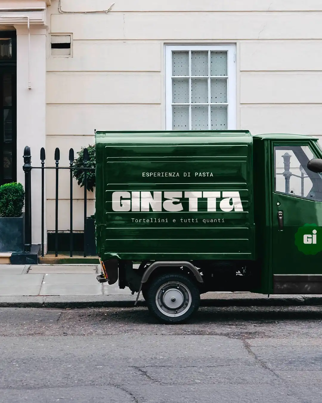 Ginetta visual by Studio S__LF